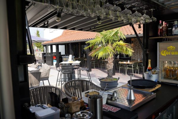 Flat Pack Container 8×2 Xl Meters Black Ral 9005